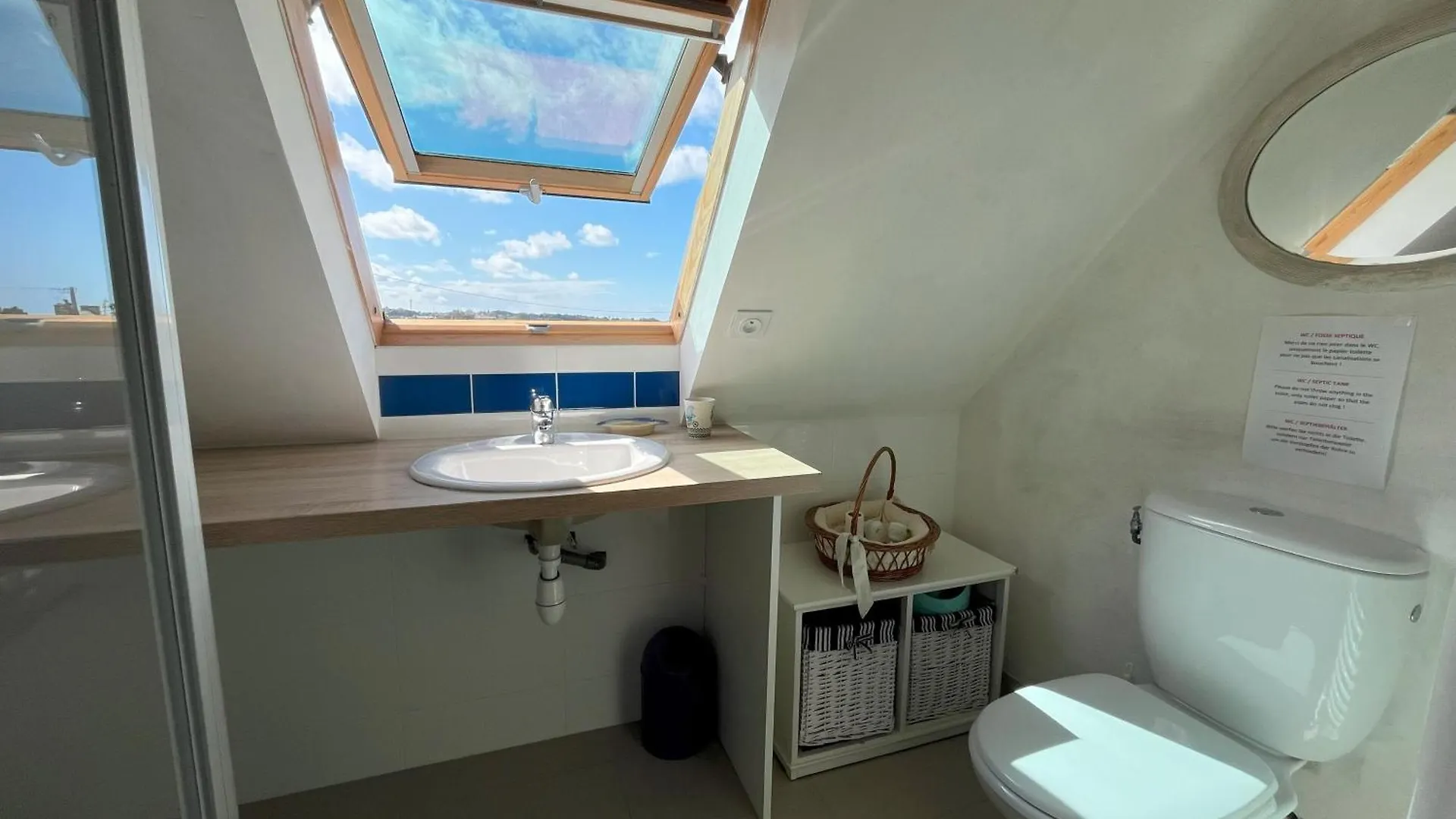 Semesterbostad Maison Double En Pierres Pour Grande Famille Ou Groupe Amis Sibiril Frankrike