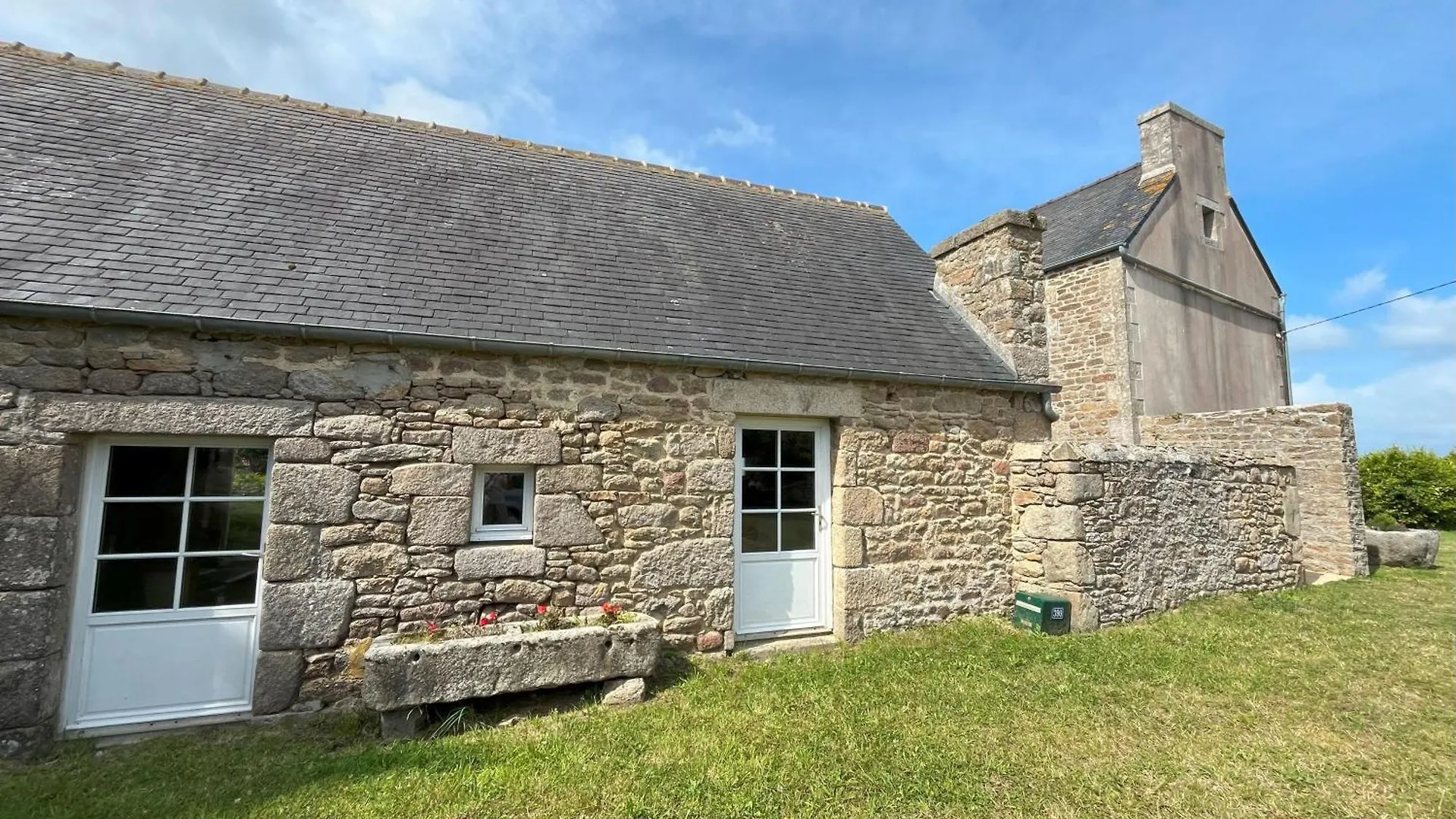 Maison Double En Pierres Pour Grande Famille Ou Groupe Amis Sibiril 0*,